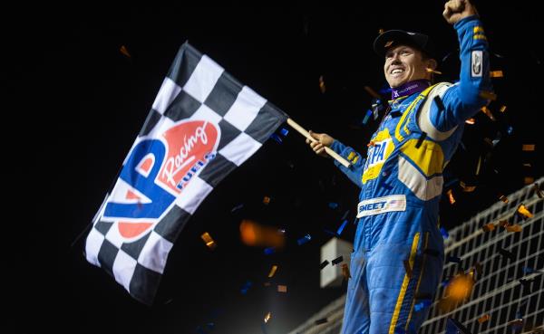 Brad Sweet Punctuates Fifth Straight World of Outlaws Championship with Wild World Finals Win
