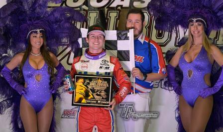 Logan Seavey took the feature on Night #1 at the Chili Bowl Monday (Tim Aylwin/Chili Bowl Photo)