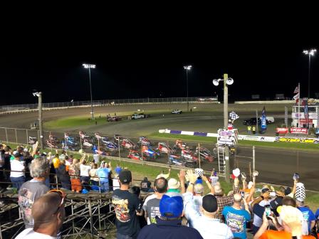 Midget 4-wide in Granite City Friday