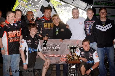 The TMAC Motorsports team in Victory Lane at Jackson (Doug Johnson Photo)