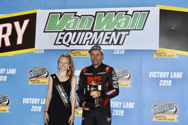 Kerry Madsen Wins the Beef; Brian Brown Cashes in $5,000 at Knoxville!