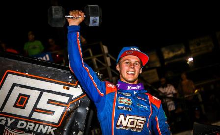 Sheldon Haudenschild smoked them all at the Ironman 55 Saturday night (Dave Biro - DB3 Imaging) (Video Highlight from DirtVision.com)