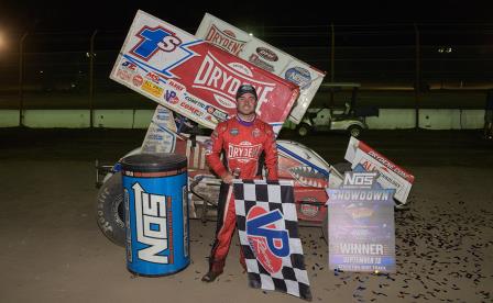 Logan Schuchart picked up the win at Stockton Friday (Tim Aylwin Photo) (Video Highlight from DirtVision.com)