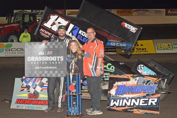 Bill Balog Closes Gap with Midwest Thunder Sprints Presented by OpenWheel101.com!