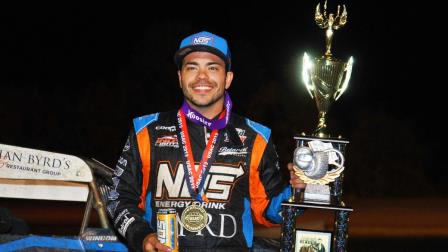 Chris Windom won his first Gas City I-69 Speedway USAC AMSOIL National Sprint Car feature in his 20th try at Thursday night's James Dean Classic.(Gene Crucean Photo)
