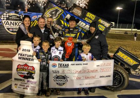 Terry McCarl took the ASCS opener on Halloween at the Texas Motor Speedway (Gabe "Spongebob" Flores Photo) (Video Highlight from Racinboys.com)