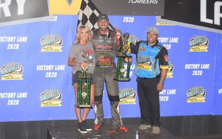 Brian Brown and wife Heather celebrate their 410 and 360 wins at Knoxville Friday (Rob Kocak Photo)