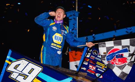 Brad Sweet won Friday's WoO opener at Cedar Lake (Trent Gower Photo) (Video Highlights from DirtVision.com)