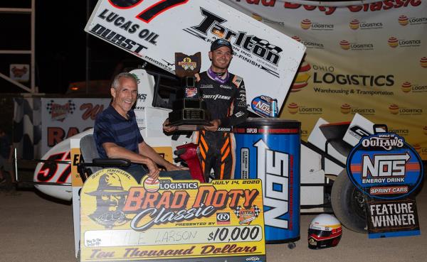 Classic Bandit: Kyle Larson Takes First Brad Doty Classic Win