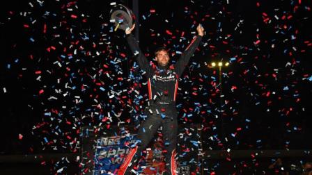 Kyle Cummins equaled Daron Clayton & Kevin Thomas Jr. as the winningest USAC AMSOIL National Sprint Car driver at Tri-State Speedway, winning his fifth Sunday night in the 2020 NOS Energy Drink Indiana Sprint Week finale at Tri-State Speedway. (David Nearpass Photo) (Video Highlights from FloRacing.com)