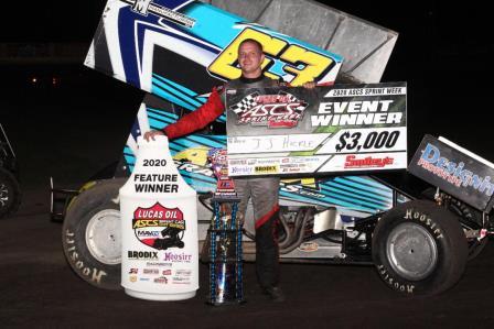 JJ Hickle grabbed the ASCS win Tuesday night at Lakeside (Richard Bales Photo)