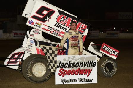 Paul Nienhiser won Sunday's 410 go at Jacksonville (Mark Funderburk Racing Photo)