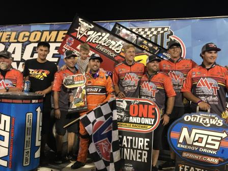 David Gravel won on Night #2 of the "One and Only" at Knoxville Friday (Video Highlights from DirtVision.com)