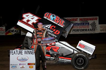 Chris Martin won the Sprint Invaders event at Lee County Speedway Friday (MF Photography)