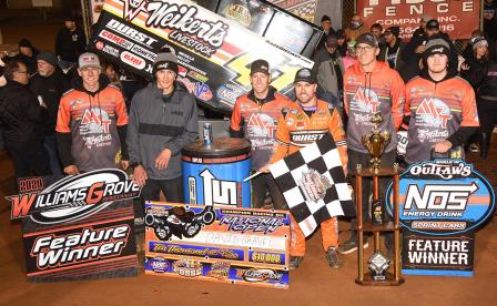 David Gravel won the opener at the Williams Grove National Open Friday (Paul Arch Photo) (Video Highlights from DirtVision.com)