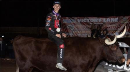 Buddy Kofoid rides the steer after winning Saturday night's Western World Championships presented by San Tan Ford USAC NOS Energy Drink National Midget feature at Arizona Speedway (Rich Forman Photo) (Video Highlights from FloRacing.com)