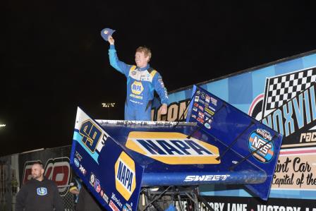 Brad Sweet won the $5,000 feature Saturday at Knoxville (Ken's Racing Pix) (Video Highlights from DirtVision.com)