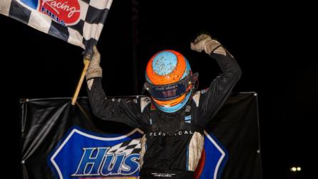 Tanner Thorson (Minden, Nev.) prevailed by leading all 25 laps of Friday night's Huset's Speedway USAC Nationals AMSOIL National Sprint Car feature. (DB3, Inc. Photo) (Video Highlights from FloRacing.com)