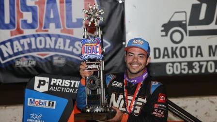 Chris Windom (Canton, Ill.) captured Saturday's USAC NOS Energy Drink National Midget feature victory on night two of the Huset's Speedway USAC Nationals. (DB3, Inc. Photo) (Video Highlights from FloRacing.com)