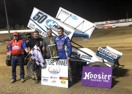 Paul Nienhiser won the Sprint Invaders feature Sunday at East Moline