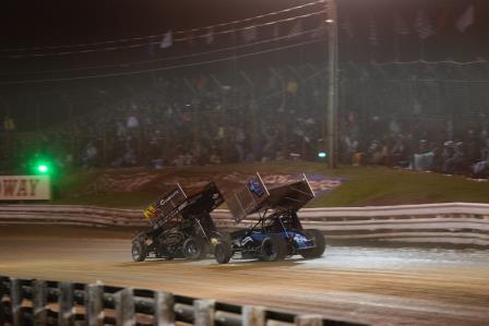 Carson Macedo made a late pass of Logan Schuchart to win the Williams Grove National Open (Trent Gower Photo) (Video Highlights from DirtVision.com)