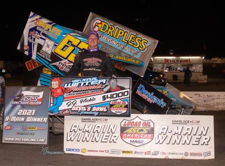 JJ Hickle was the Devil's Bowl Winter Nationals champion (Tim Aylwin Photo) (Video Highlights from Racinboys.com)