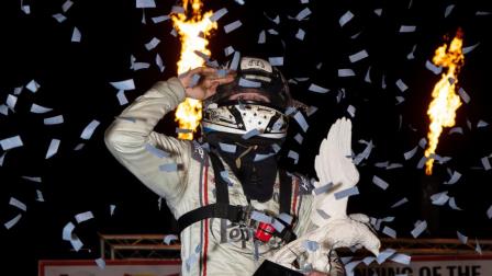 Kevin Thomas Jr. (Cullman, Ala.) became the fourth three-time winner of the Oval Nationals on Saturday night at California's Perris Auto Speedway. (Rich Forman Photo) (Video Highlights from FloRacing.com)