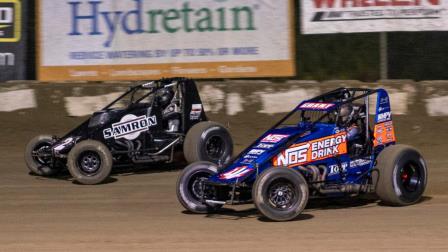 Justin Grant (#4) battles Carson Short (#21) en route to victory during Friday night's USAC AMSOIL Sprint Car National Championship feature at Ocala, Florida's Bubba Raceway Park. (Dave Olson Photo) (Video Highlights from FloRacing.com)
