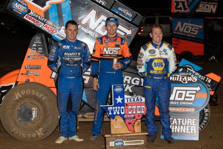 Sheldon Haudenschild picked up the preliminary win at Cotton Bowl Speedway Friday (Trent Gower Photo) (Video Highlights from DirtVision.com)