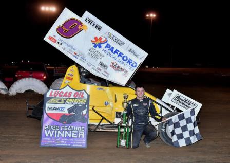 Derek Hagar won the ASCS prelim in Little Rock Friday (Jimmy Jones Photo)