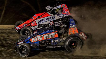 Winner Brady Bacon (outside) duels with Justin Grant (inside) for the lead during Saturday night's USAC AMSOIL Sprint Car National Championship event at Ohio's Atomic Speedway. (Tyler Carr Photo) (Video Highlights from FloRacing.com)