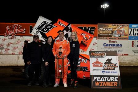 Gio Scelzi won the feature Sunday at Huset's (Tylan Porath Photo)