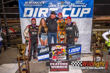 Tyler Courtney won $76,000 Saturday night at the Skagit Dirt Cup (Wildlight Motorsports Photography) (Video Highlights from FloRacing.com)