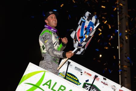 Carson Macedo won the feature Saturday night at Wilmot (Trent Gower Photo) (Video Highlights from DirtVision.com)