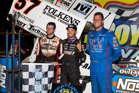 Kyle Larson led the pack for $20,000 at Port Royal Wednesday (Trent Gower Photo) (Video Highlights from DirtVision.com)