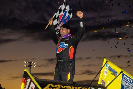 Donny Schatz swept the night at Weedsport with the WoO (Trent Gower Photo) (Video Highlights from DirtVision.com)