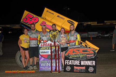 Blake Hahn won a thriller at Lakeside Tuesday night (John Lee - High Fly-N Photo)