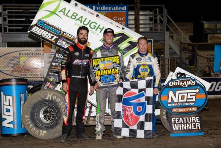 Carson Macedo won a thriller Friday night at I-55 (Trent Gower Photo) (Video Highlights from DirtVision.com)