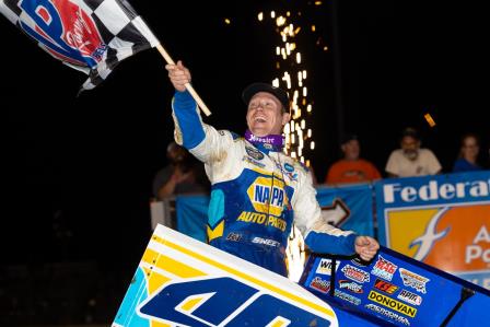 Brad Sweet dominated the Ironman 55 Saturday at Pevely (Trent Gower Photo) (Video Highlights from DirtVision.com)