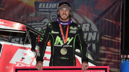 The difference was night and day for Kevin Thomas Jr. as he raced to his first USAC AMSOIL Sprint Car National Championship feature victory of the season during Friday’s Elliott’s Custom Trailers & Carts Sprint Car Smackdown night two at Kokomo (Ind.) Speedway. (David Nearpass Photo) (Video Highlights from FloRacing.com)