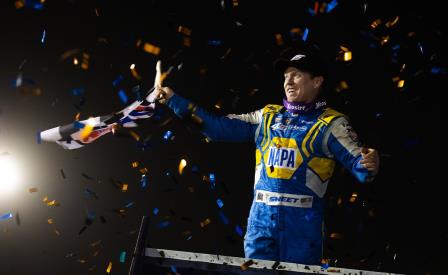 Brad Sweet won Friday's WoO opener at Devil's Bowl (Trent Gower Photo) (Video Highlights from DirtVision.com)
