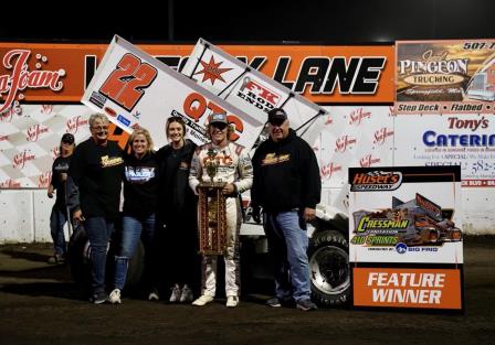 Riley Goodno won the feature Sunday at Huset's (Tylan Porath Photo)