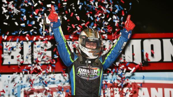 Emerson Axsom Shines at USAC