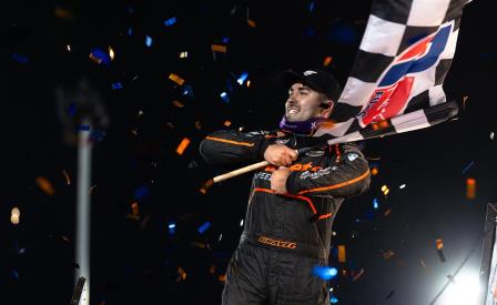 David Gravel won the WoO show Saturday at Cedar Lake (Trent Gower Photo) (Video Highlights from DirtVision.com)