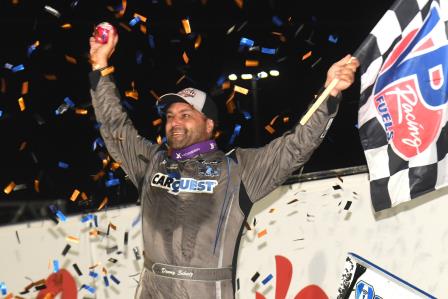 Donny Schatz won Night #1 of the Knoxville Nationals Wednesday (Paul Arch Photo) (Video Highlights from DirtVision.com)