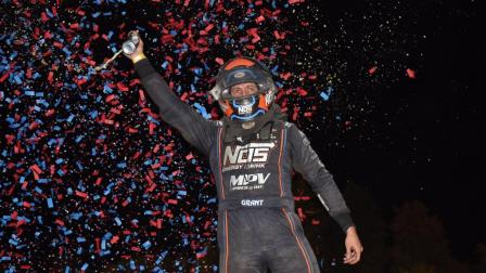 Justin Grant (Ione, Calif.) scored his 10th win of the USAC AMSOIL Sprint Car National Championship season on Thursday night at Indiana's Gas City I-69 Speedway. (David Nearpass Photo) (Video Highlights from FloRacing.com)
