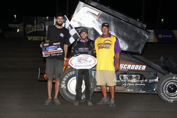 Zane DeVault Cops $3,000 at Lee County Speedway in First Sprint Invaders Start!