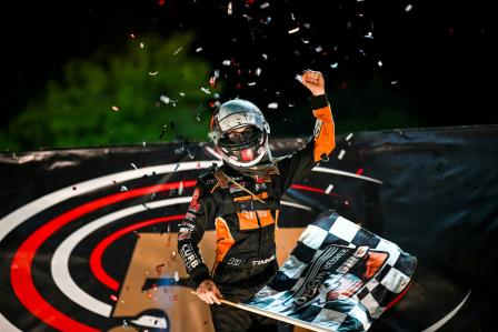 Ryan Timms won the Xtreme Midget event at Port City Thursday (Jacy Norgaard Photo) (Video Highlights from DirtVision.com)