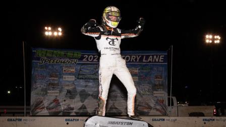 Spencer Bayston (Lebanon, Ind.) recorded his first USAC NOS Energy Drink Midget National Championship feature victory in five years on Tuesday night at California's Merced Speedway. (Rich Forman Photo) (Video Highlights from FloRacing.com)