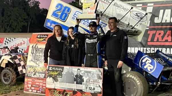 Justin Peck Outlasts Brad Sweet in Sensational Show at Butler Motor Speedway